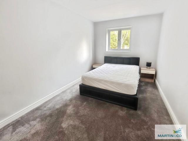 Room for rent in Smallwood, Redditch