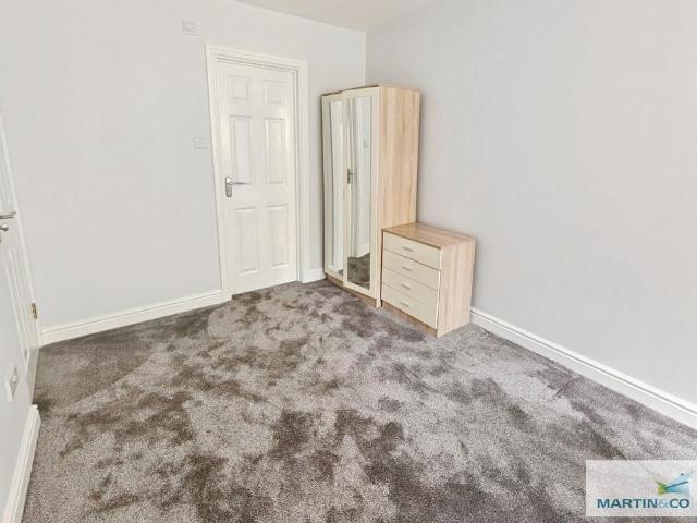 Room for rent in Smallwood, Redditch