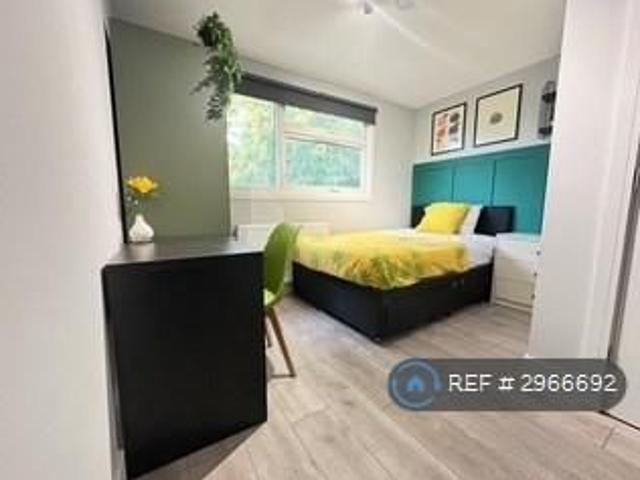 Room for rent in Lee Chapel, Essex