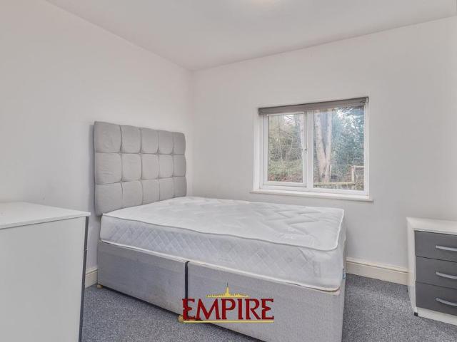 Room for rent in Sutton Coldfield, West Midlands