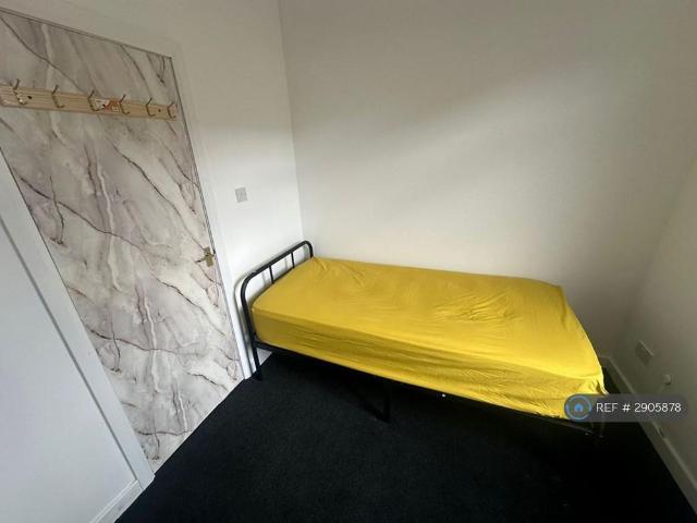 Room for rent in West Yorkshire