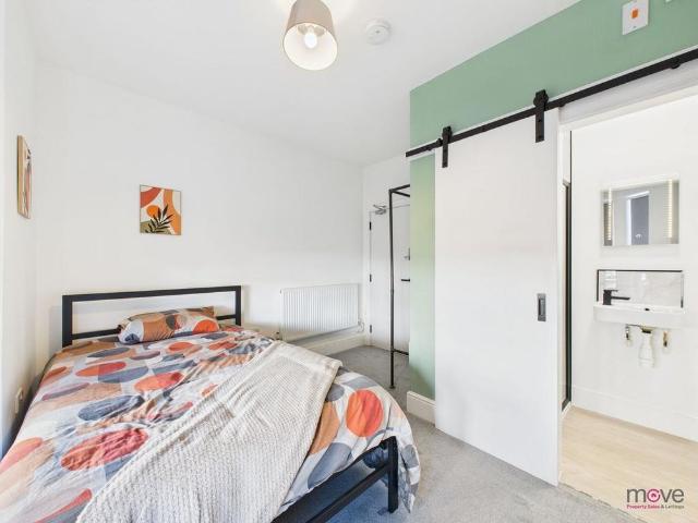Room for rent in Gloucester, Gloucestershire