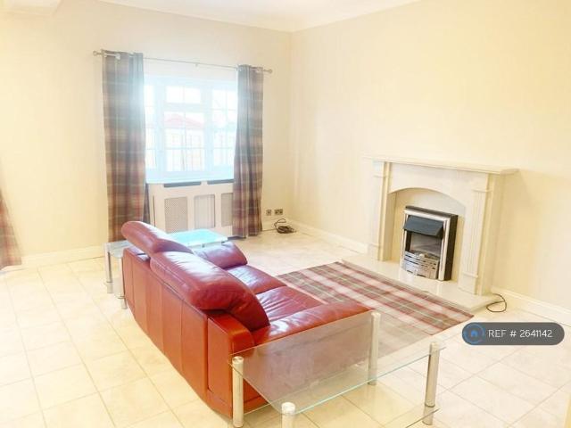 Room for rent in Spring Park, Luton