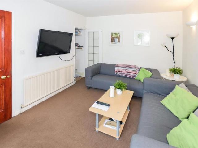 Room for rent in Hollybrook, City Of Southampton