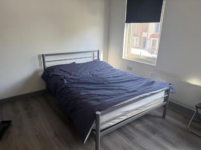 Room for rent in Southall Green, Greater London