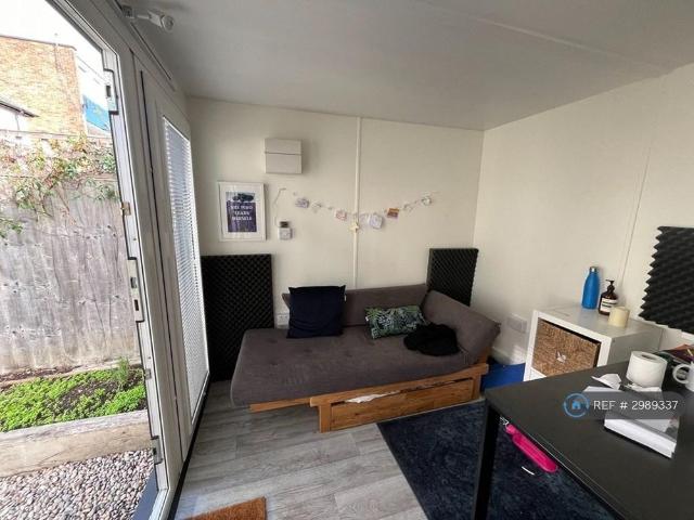Room for rent in Lower Wolvercote, Oxford