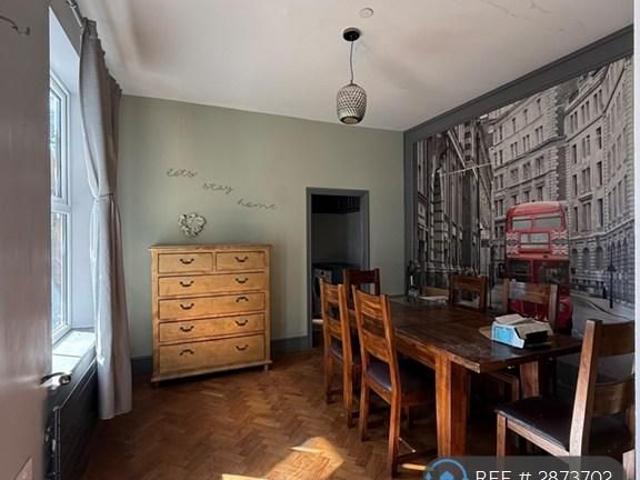 Room for rent in Haddon, East Midlands