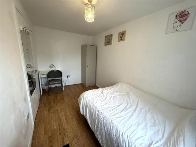 Room for rent in Preston, Greater London