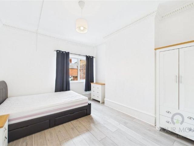 Room for rent in Phippsville, Northampton