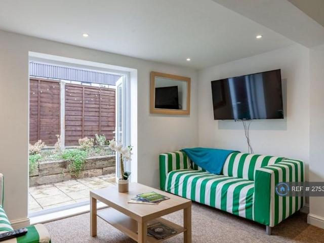 Room for rent in Wymans Brook, Golden Valley