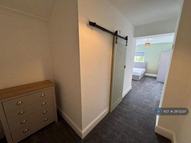 Room for rent in East Midlands