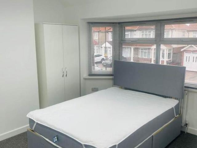 Room for rent in London Borough of Hounslow, Greater London