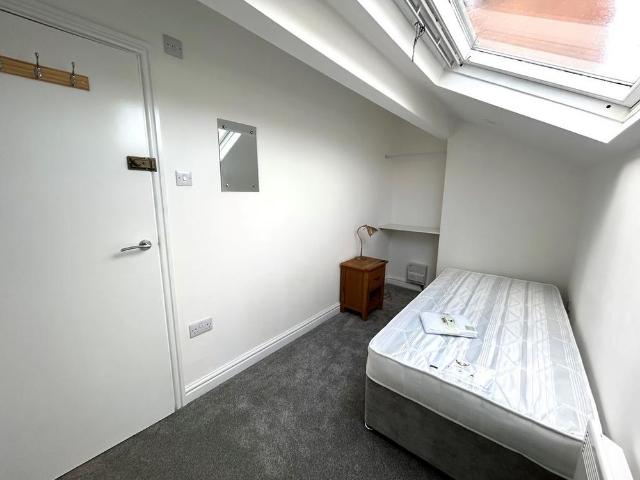 House for rent in Heath, West Yorkshire