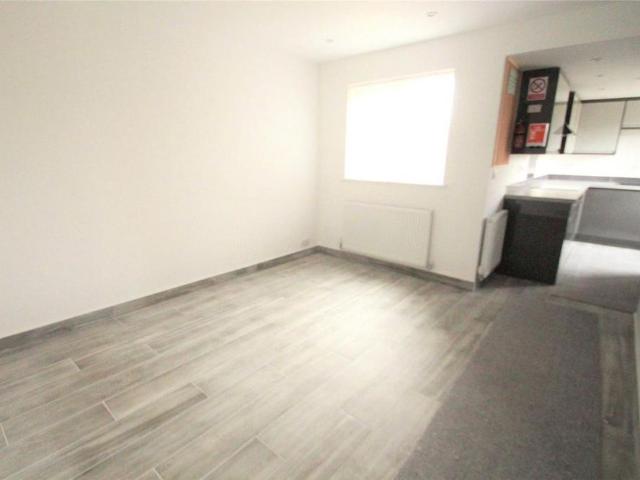 Room for rent in Kingswood