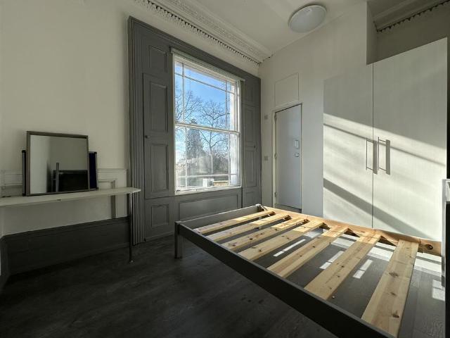 Room for rent in Milverton, Green Close