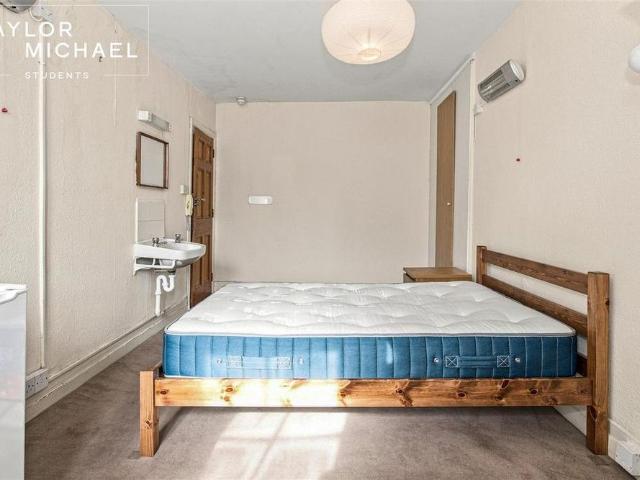 Room for rent in Brunswick, Brighton & Hove