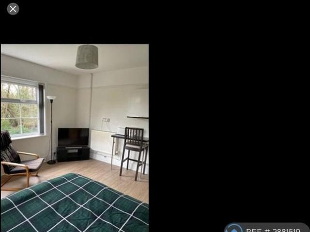 Room for rent in Langley Green, Glynde