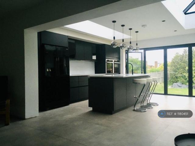Room for rent in Essex