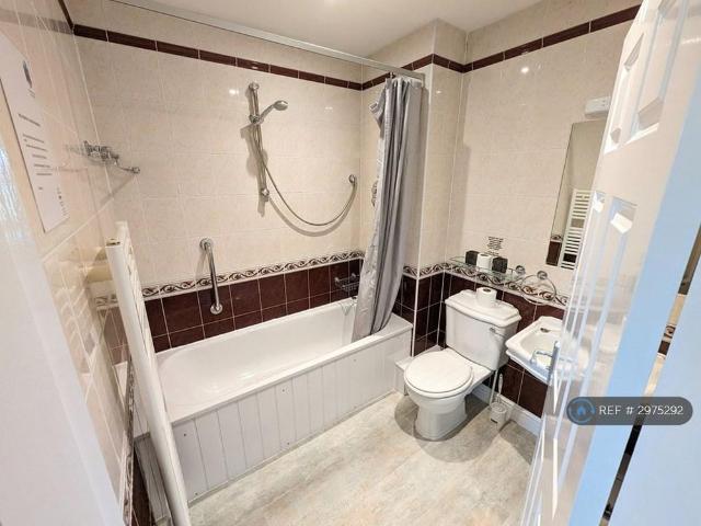 Room for rent in St Blazey Gate, St Blazey