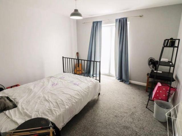 Room for rent in Wexham, George Green