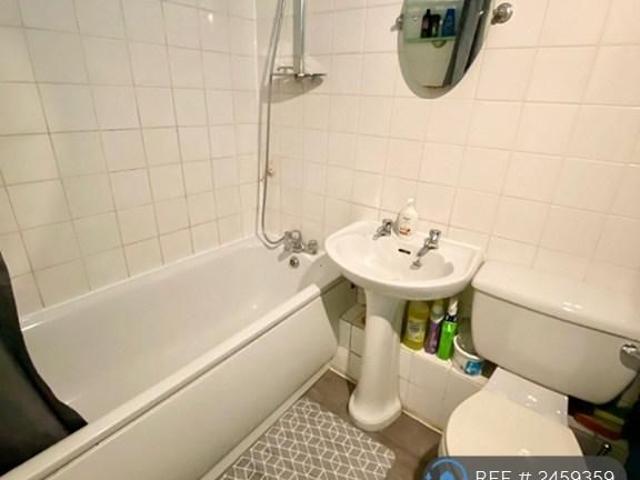 Room for rent in Slough, Isle Of Man
