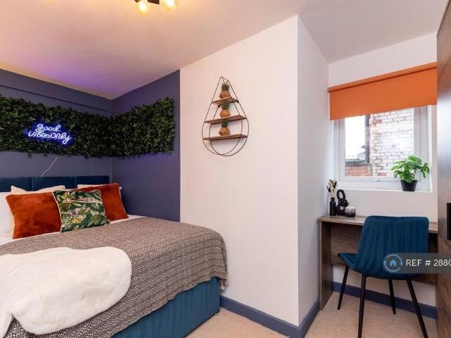 Room for rent in Darlington