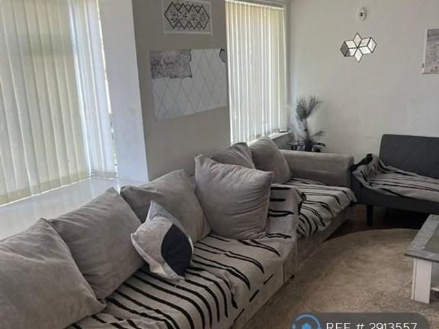 Room for rent in Longton, Stoke-on-Trent