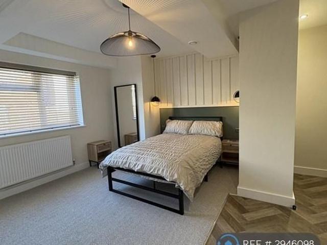Room for rent in New Normanton, East Midlands