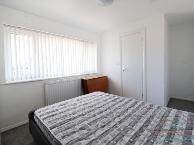 Room for rent in Corby