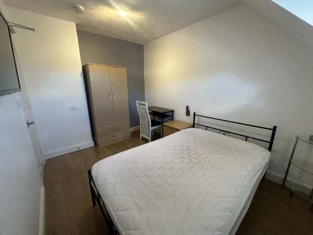 Room for rent in Hampton Hargate, Peterborough