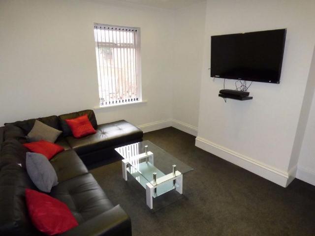 Room for rent in City Centre, Doncaster