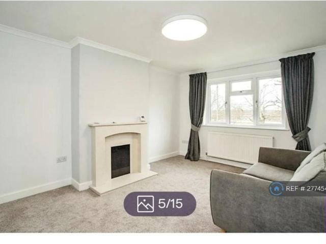 Room for rent in Kingswood, North Watford