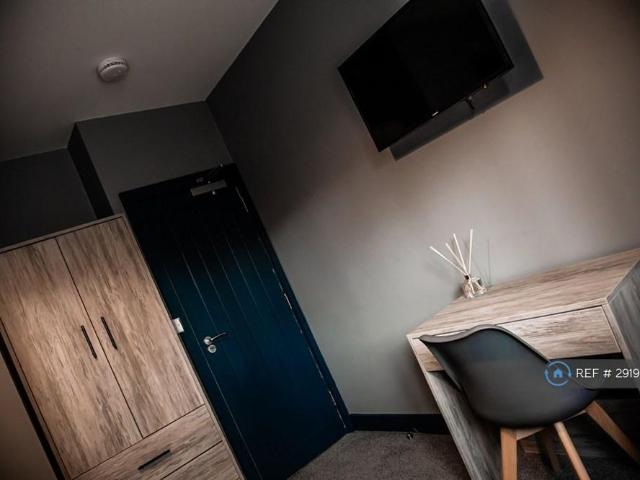 Room for rent in Reddish, Greater Manchester