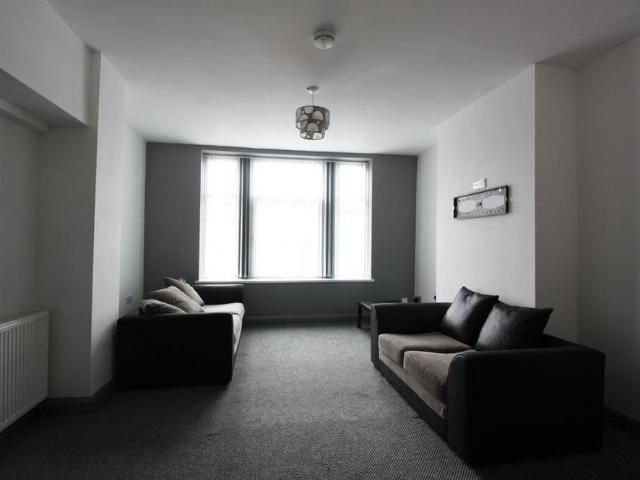 Room for rent in Masbrough, South Yorkshire