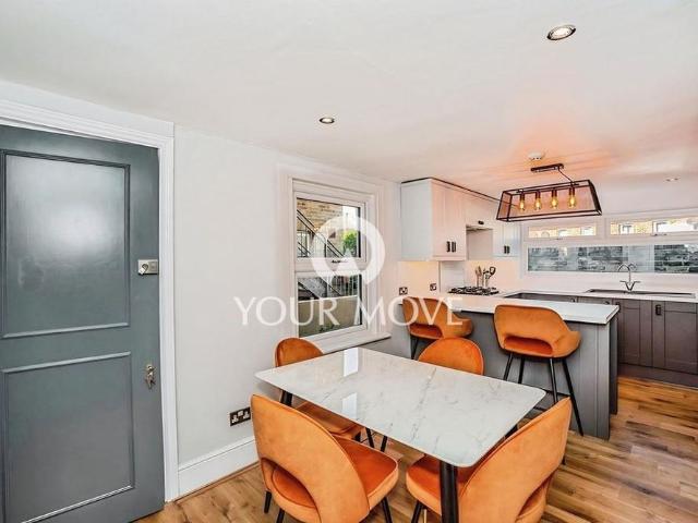 Room for rent in East Greenwich, Greater London