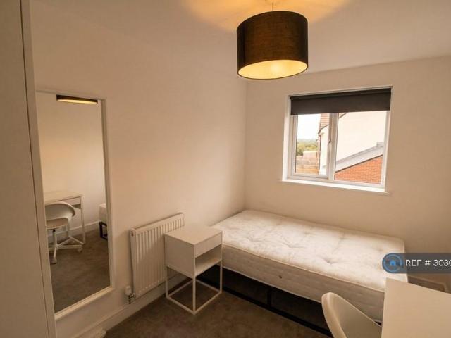 Room for rent in Stoke Park, Frenchay