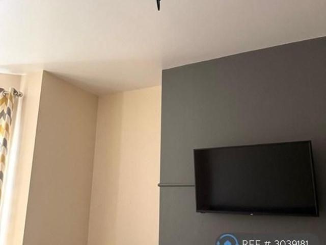 Room for rent in Middlebrook, Lee Bank