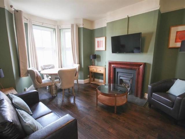 Room for rent in Cargate, Rushmoor