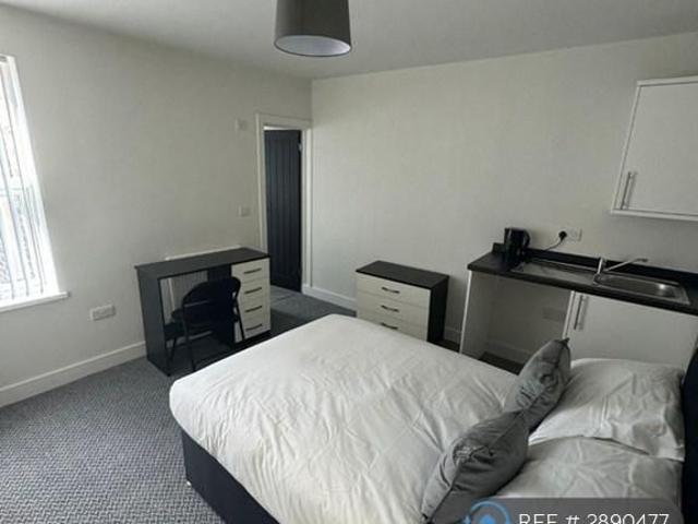 Room for rent in Stoke, Stoke-on-Trent