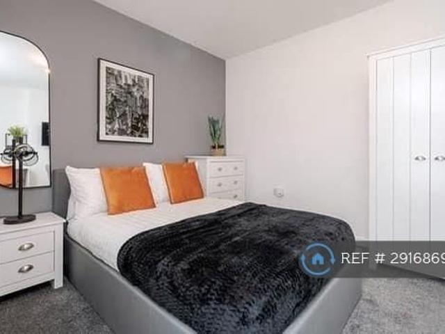 Room for rent in Heaton, Lee Bank