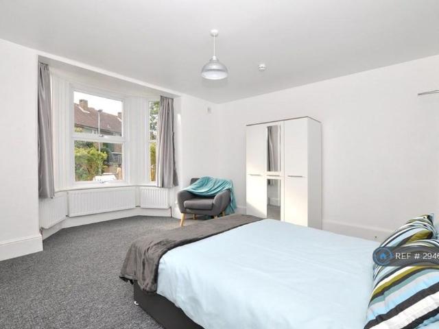 Room for rent in Greater London