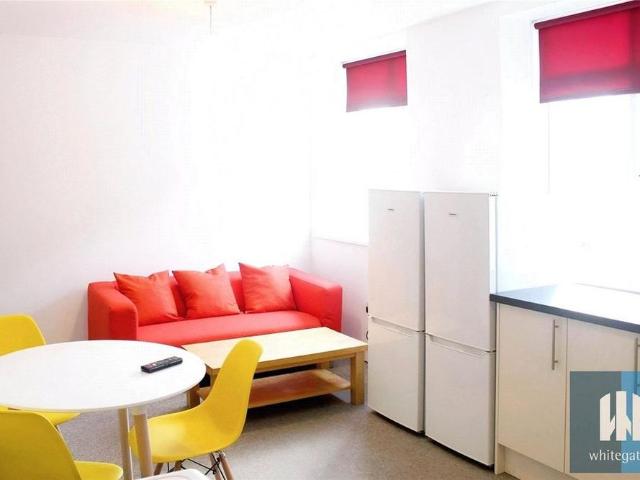 Room for rent in Huddersfield, West Yorkshire