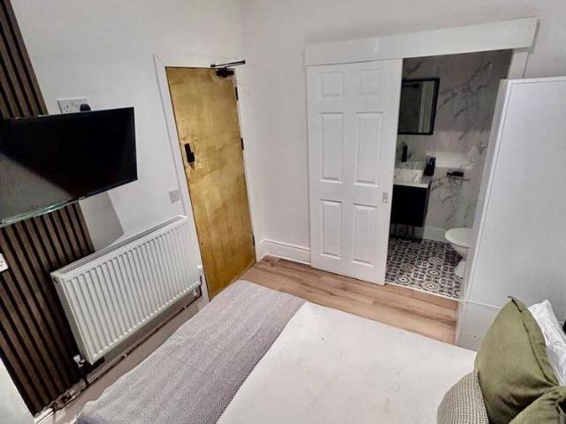 Room for rent in Bargate, Boston