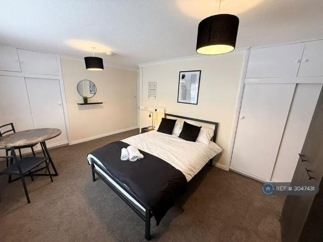 Room for rent in Chilton, Acol