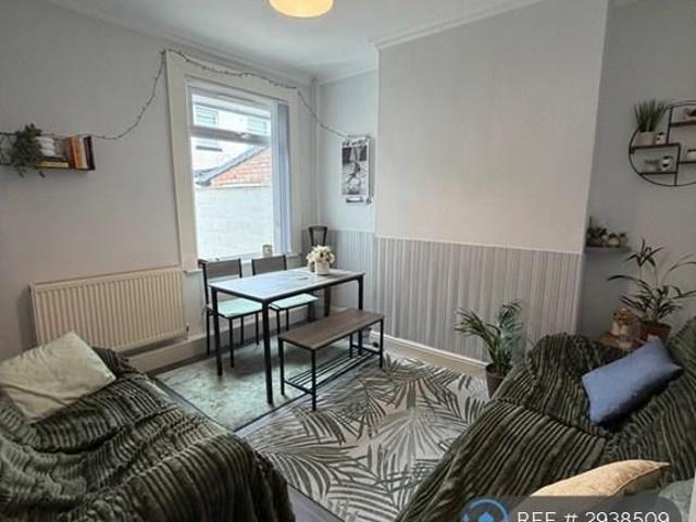 Room for rent in St George's Quarter / Cultural Quarter, Calderstones