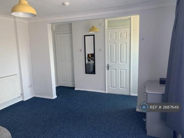 Room for rent in Dorcan, Swindon