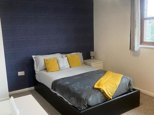 Room for rent in Sudbury, Greater London