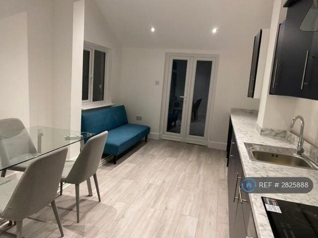 Room for rent in Wealdstone, Greater London