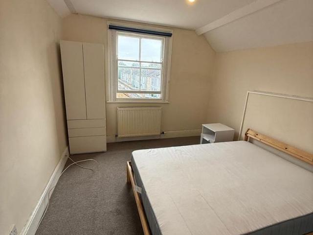 Room for rent in Wymans Brook, Cheltenham