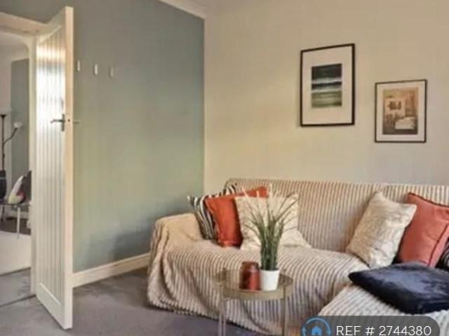 Room for rent in Wincobank, South Yorkshire